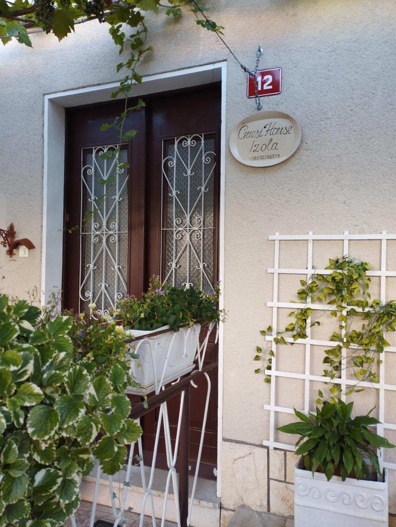 Guest House Izola Ngoại thất bức ảnh