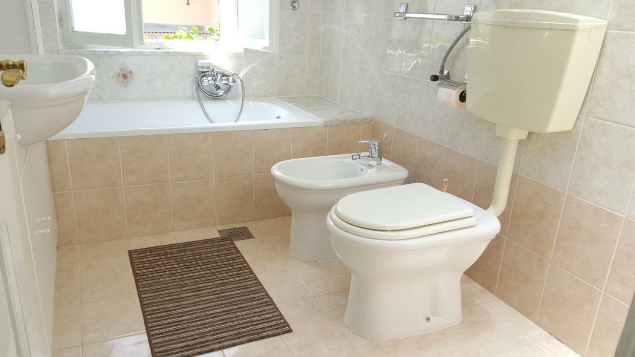 Guest House Izola Ngoại thất bức ảnh