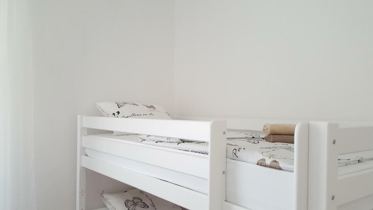 Guest House Izola Ngoại thất bức ảnh